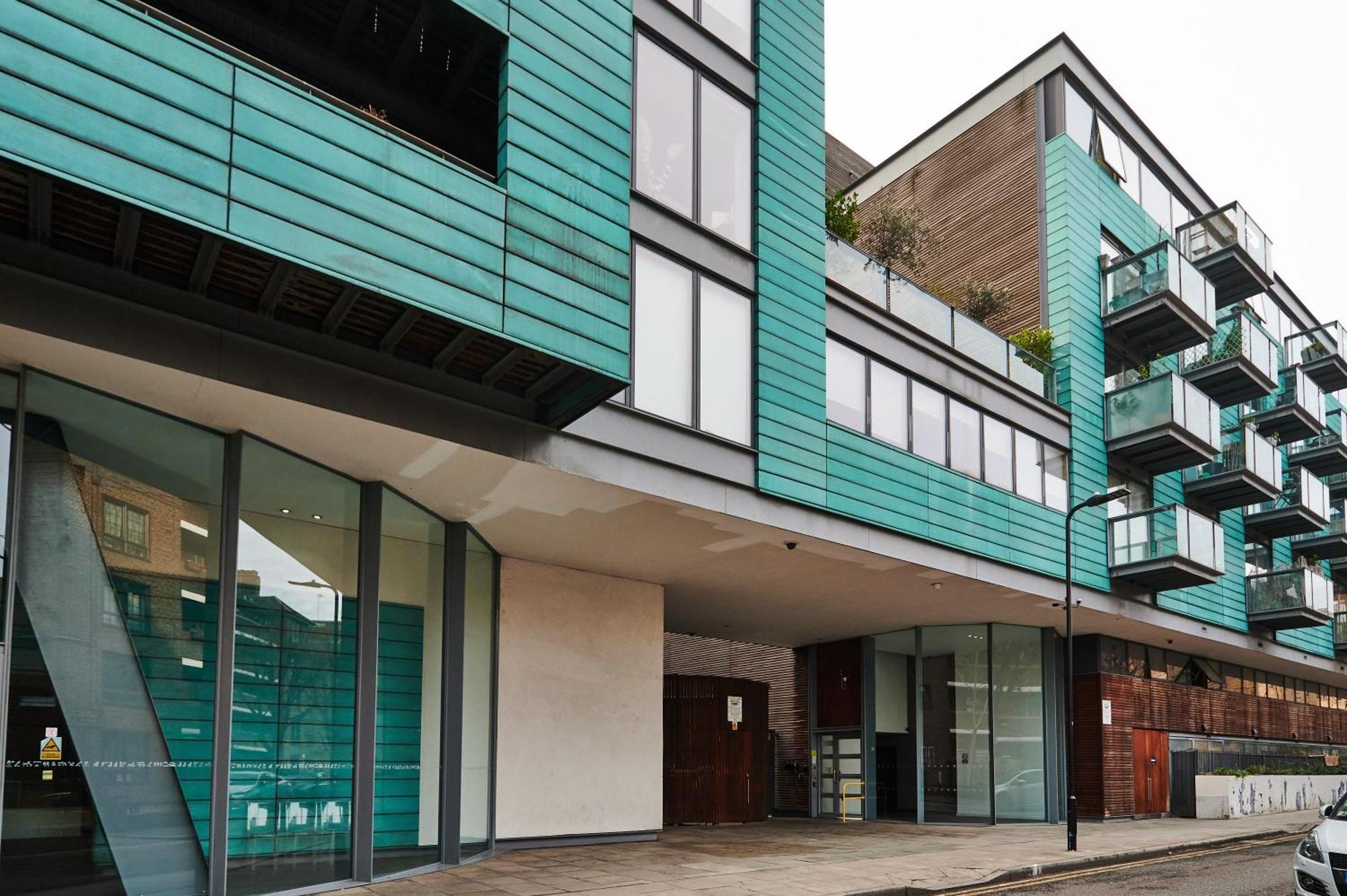 Bright 2 Bedroom Flat In Old Street With Balcony London Bagian luar foto