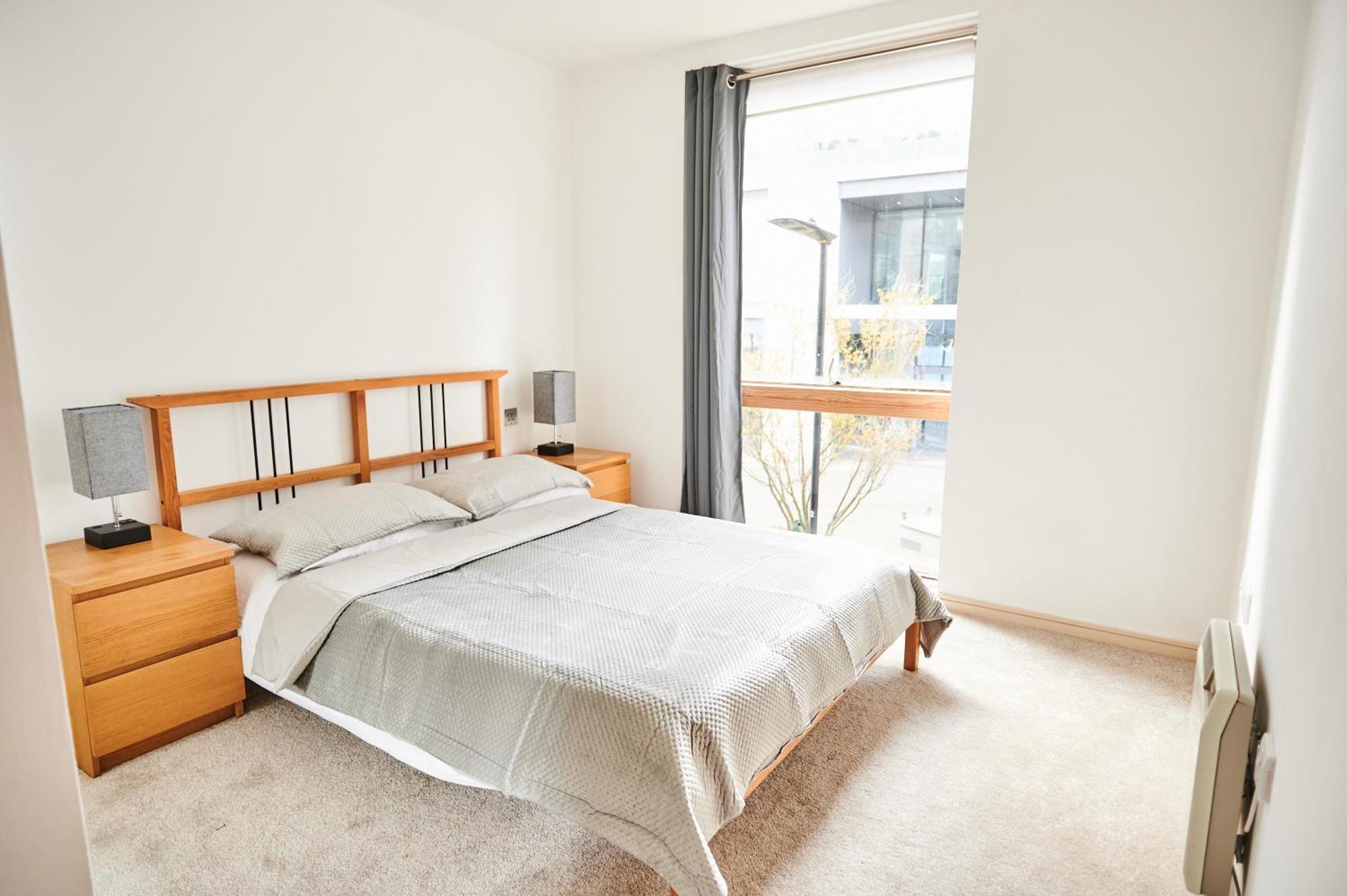 Bright 2 Bedroom Flat In Old Street With Balcony London Bagian luar foto